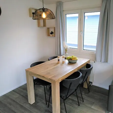 Slechtvalk 17 * Hulshorst