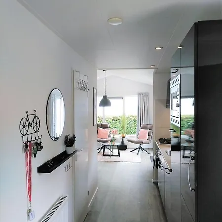 Vakantiehuis Slechtvalk 17